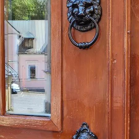 U Anjela Apartamento *